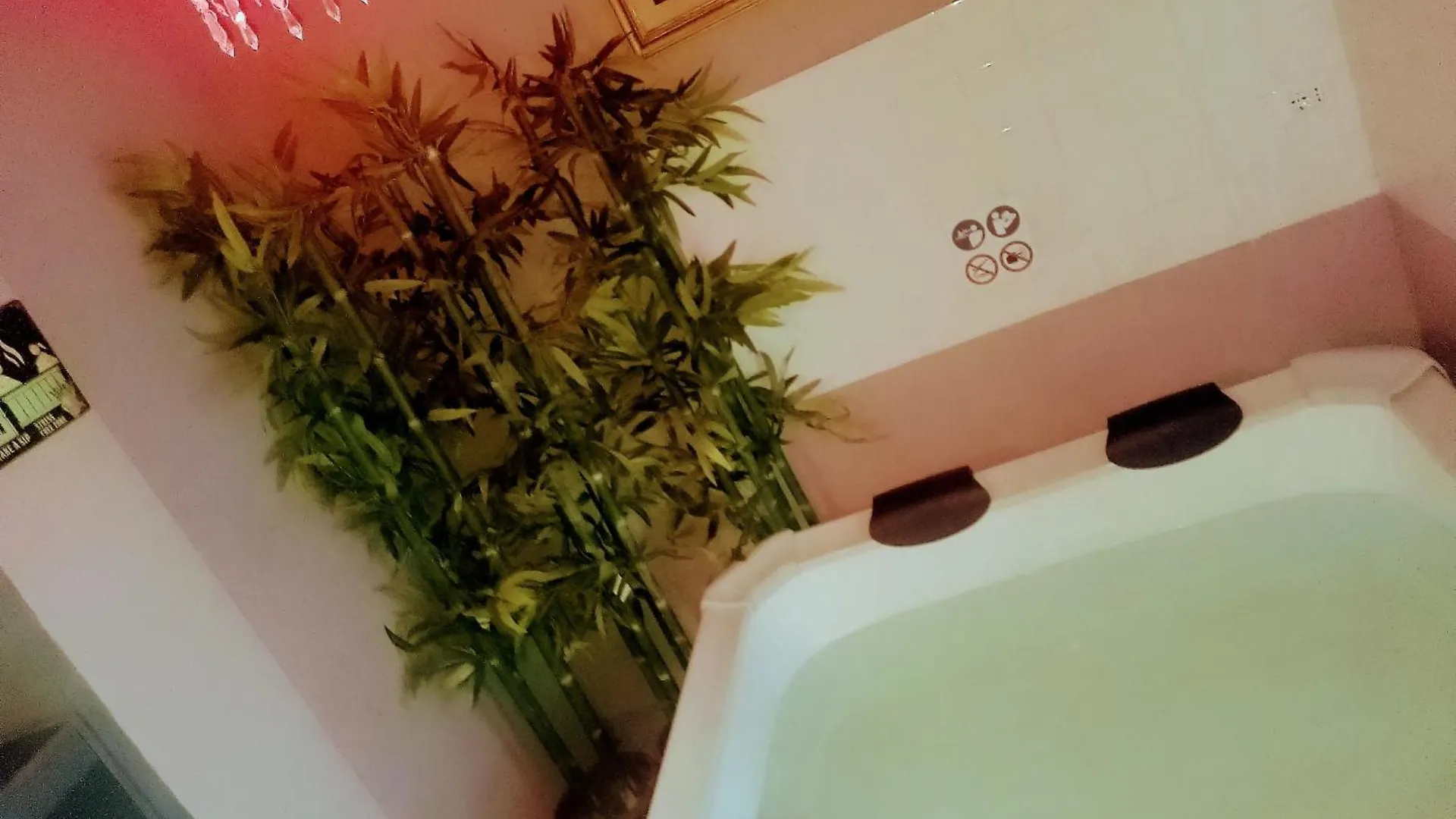 Spa Suite Parma 0*,  Italy